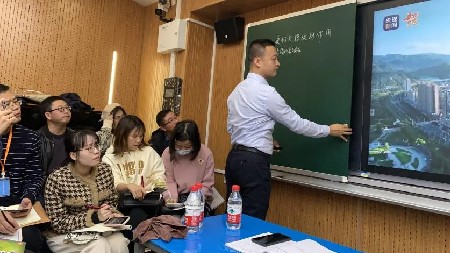 參觀學習拓視野 學思并行促成長|郡華高級中學赴長郡中學交流學習